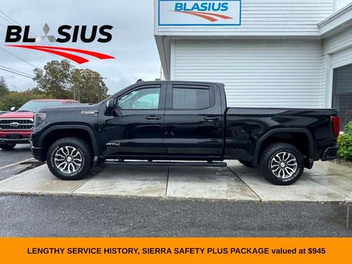 2022 GMC Sierra 1500 AT4
