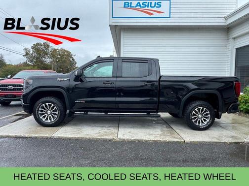2022 GMC Sierra 1500 AT4
