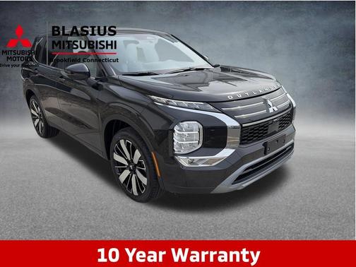 Black Diamond 2026 Mitsubishi Outlander SE
