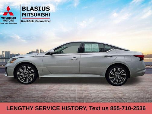 2023 Nissan Altima 2.5 SL