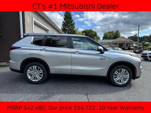 2025 Mitsubishi Outlander PHEV ES
