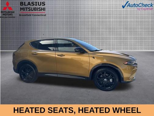 Gold 2024 Dodge Hornet R/T