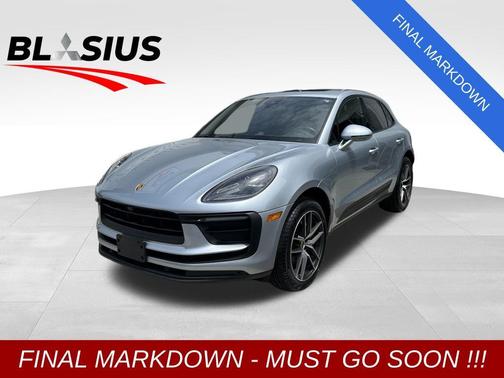 2022 Porsche Macan Base