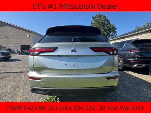 2025 Mitsubishi Outlander PHEV ES