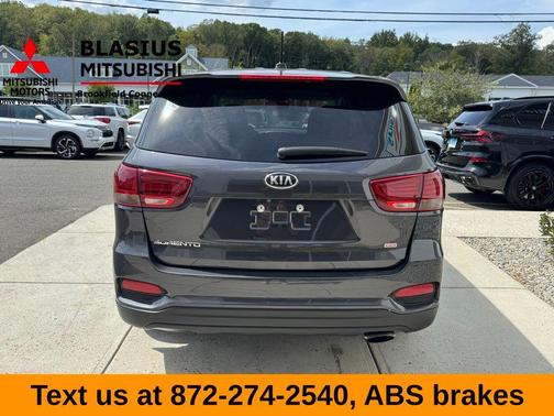 2019 Kia Sorento LX