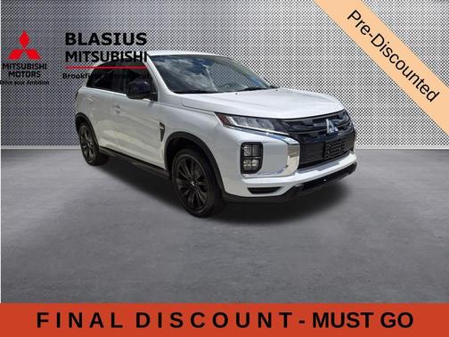 White 2022 Mitsubishi Outlander Sport 2.0 LE