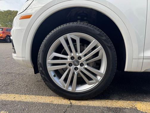 2018 Audi Q5 2.0T Prestige