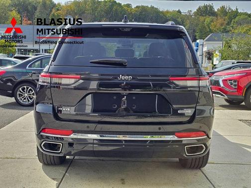 2022 Jeep Grand Cherokee Overland