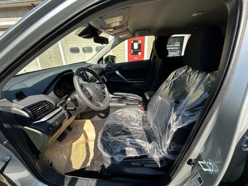 2025 Mitsubishi Eclipse Cross ES