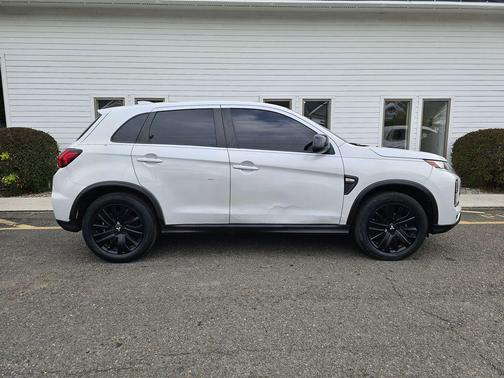 2022 Mitsubishi Outlander Sport 2.0 LE