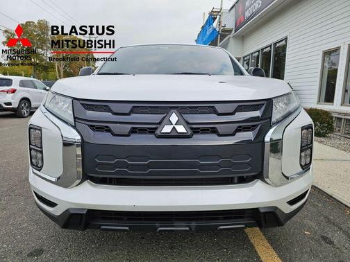 2022 Mitsubishi Outlander Sport 2.0 LE
