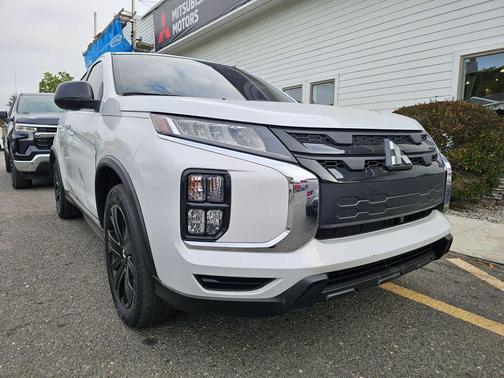 2022 Mitsubishi Outlander Sport 2.0 LE