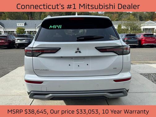 2025 Mitsubishi Outlander SE