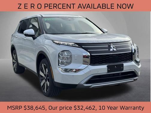 2025 Mitsubishi Outlander SE