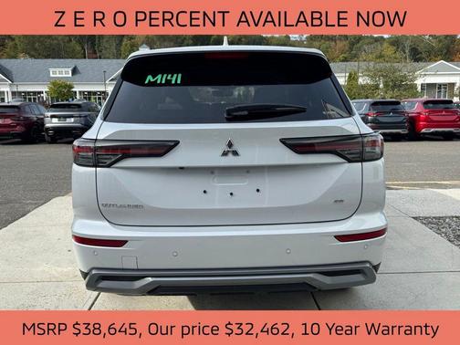2025 Mitsubishi Outlander SE