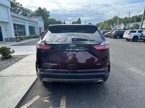 2023 Ford Edge Titanium