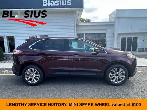 2023 Ford Edge Titanium