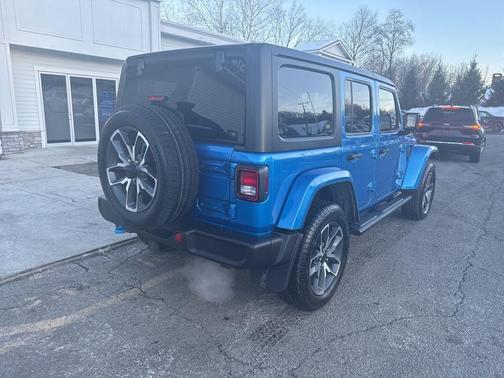 2024 Jeep Wrangler 4xe Sport
