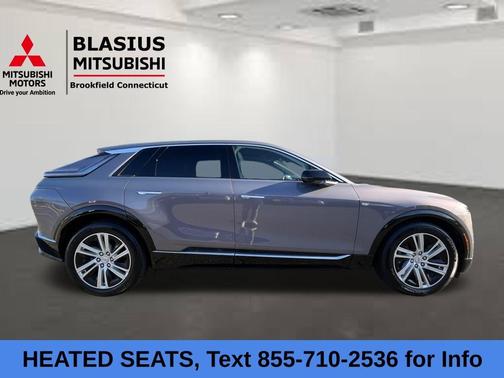 2024 Cadillac LYRIQ Tech