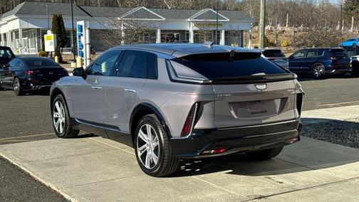 2024 Cadillac LYRIQ Tech