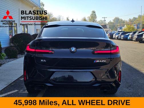 2023 BMW X4 M40i