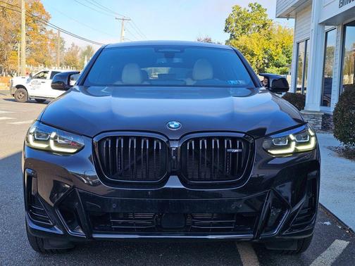 2023 BMW X4 M40i