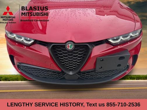 Rosso 2024 Alfa Romeo Tonale Veloce