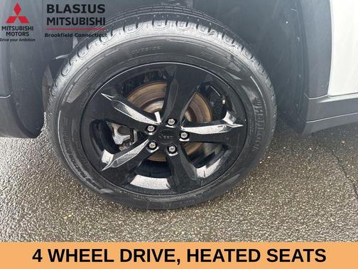 Bright White Clearcoat 2023 Jeep Grand Cherokee L Limited