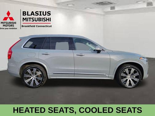 2025 Volvo XC90 B6 Ultra