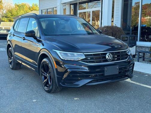2023 Volkswagen Tiguan 2.0T SE R-Line Black