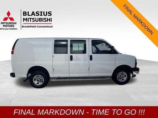 2023 GMC Savana 2500 Work Van