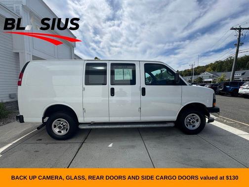 2023 GMC Savana 2500 Work Van