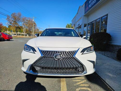 2021 Lexus ES 350 Base