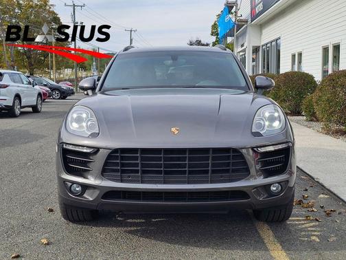 2016 Porsche Macan S