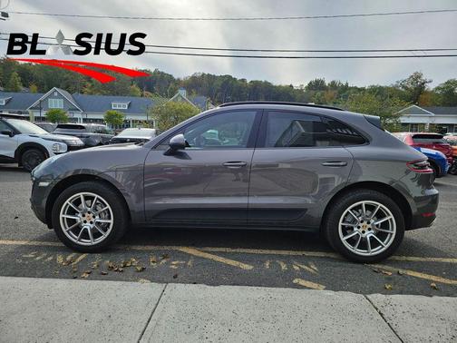 2016 Porsche Macan S