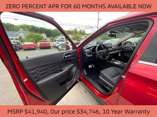 2025 Mitsubishi Outlander SEL