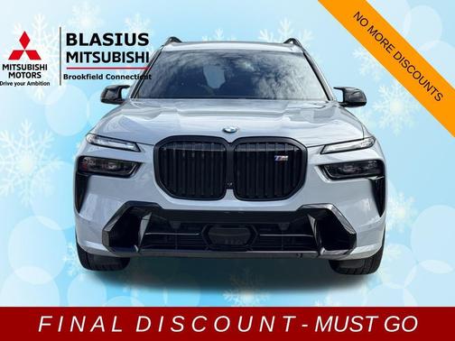2025 BMW X7 M60i