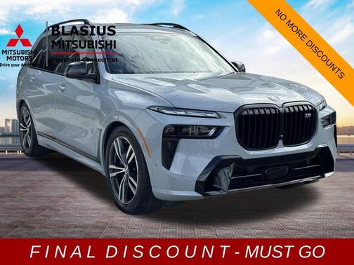 2025 BMW X7 M60i