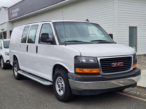 2023 GMC Savana 2500 Work Van