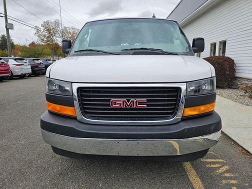2023 GMC Savana 2500 Work Van