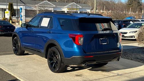 2022 Ford Explorer ST-Line