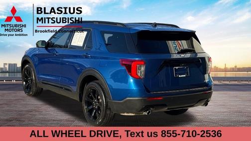 2022 Ford Explorer ST-Line