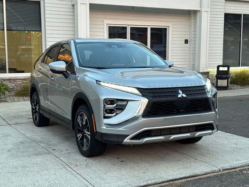 2023 Mitsubishi Eclipse Cross SE