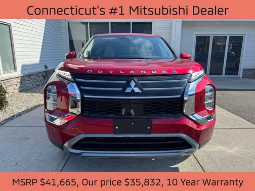 2025 Mitsubishi Outlander SE