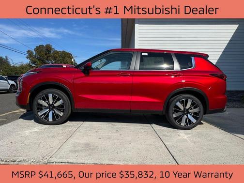 2025 Mitsubishi Outlander SE