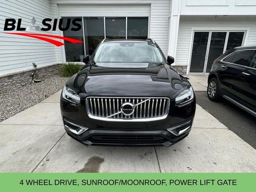 2022 Volvo XC90 T6 Inscription 6 Passenger