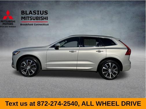 2022 Volvo XC60 B5 Momentum