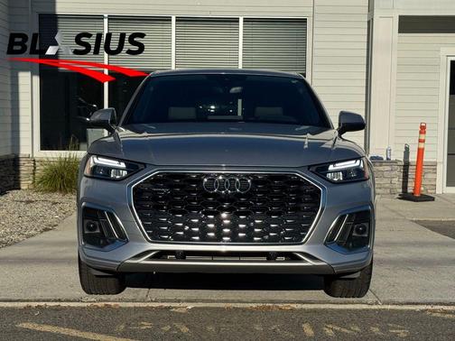 2023 Audi Q5 45 S line Premium Plus
