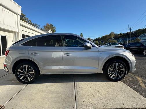 2023 Audi Q5 45 S line Premium Plus