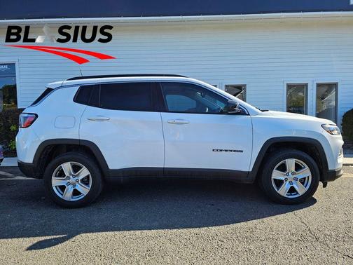 2022 Jeep Compass Latitude